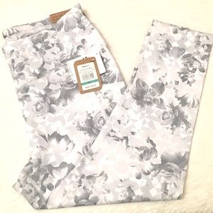 Reebok High Rise Capri